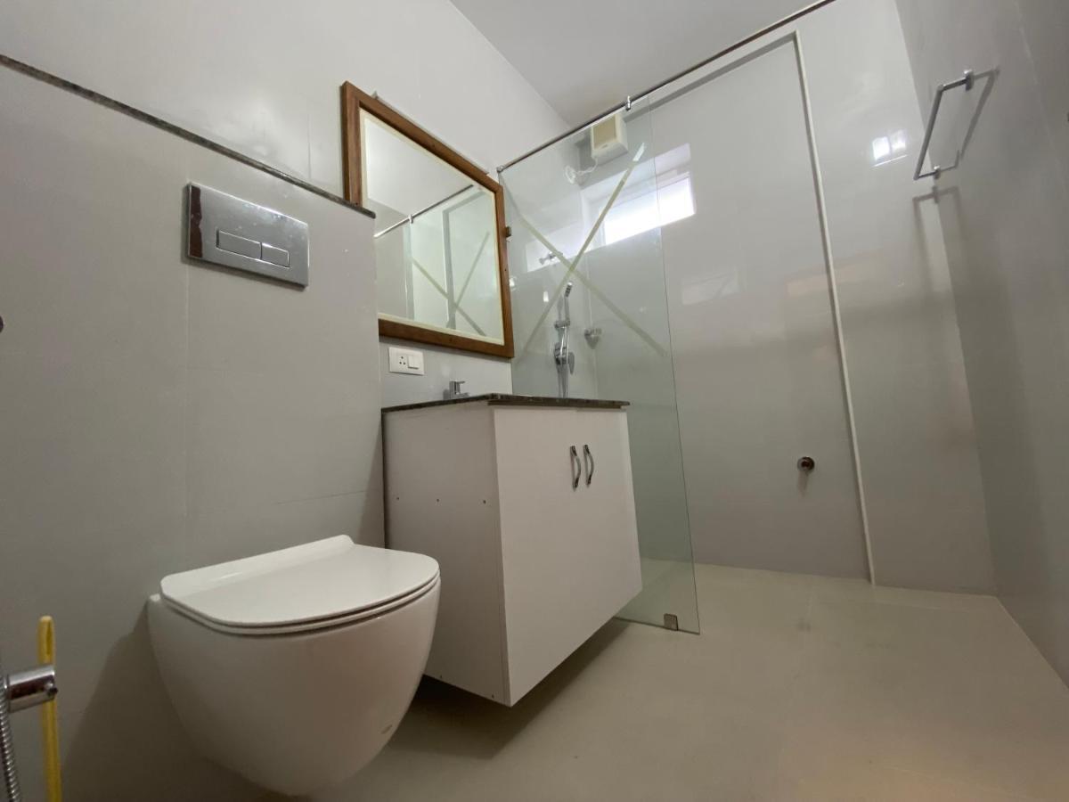Daffodils Luxury Airport Suites Kochi Dış mekan fotoğraf