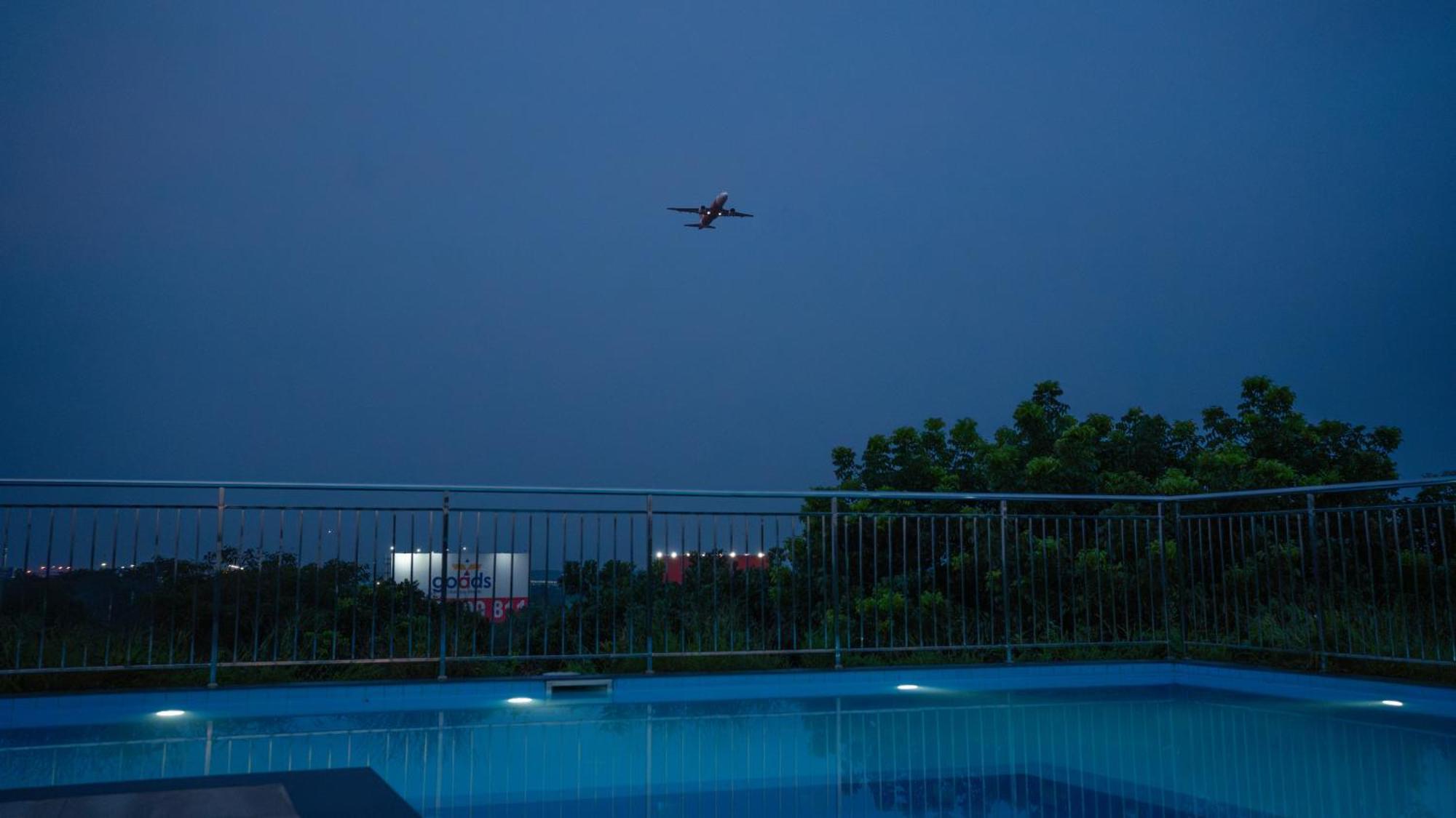 Daffodils Luxury Airport Suites Kochi Dış mekan fotoğraf