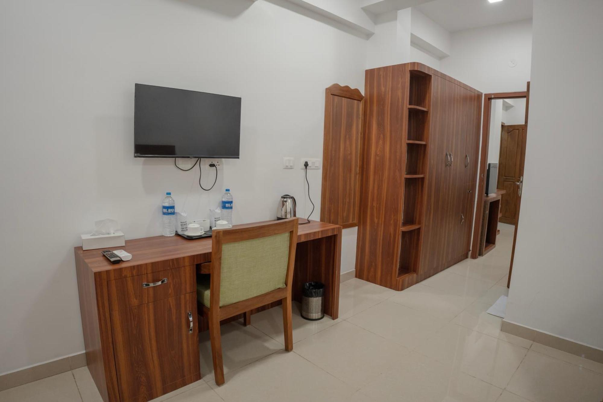 Daffodils Luxury Airport Suites Kochi Dış mekan fotoğraf