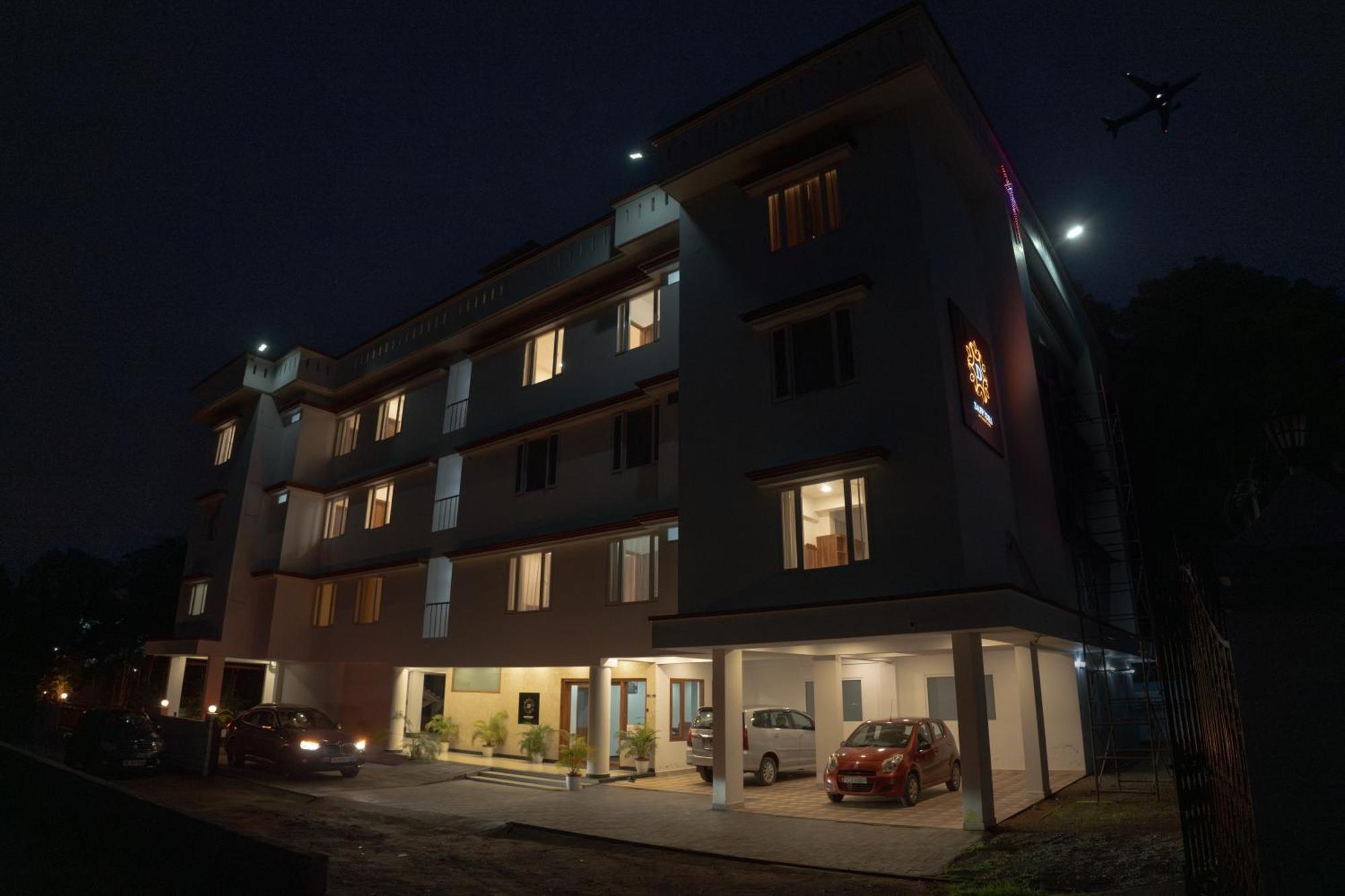 Daffodils Luxury Airport Suites Kochi Dış mekan fotoğraf