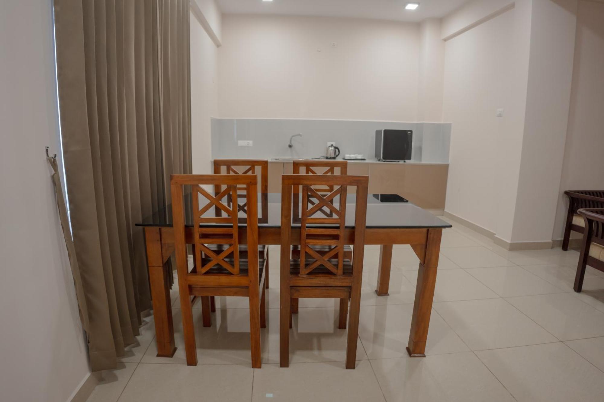 Daffodils Luxury Airport Suites Kochi Dış mekan fotoğraf