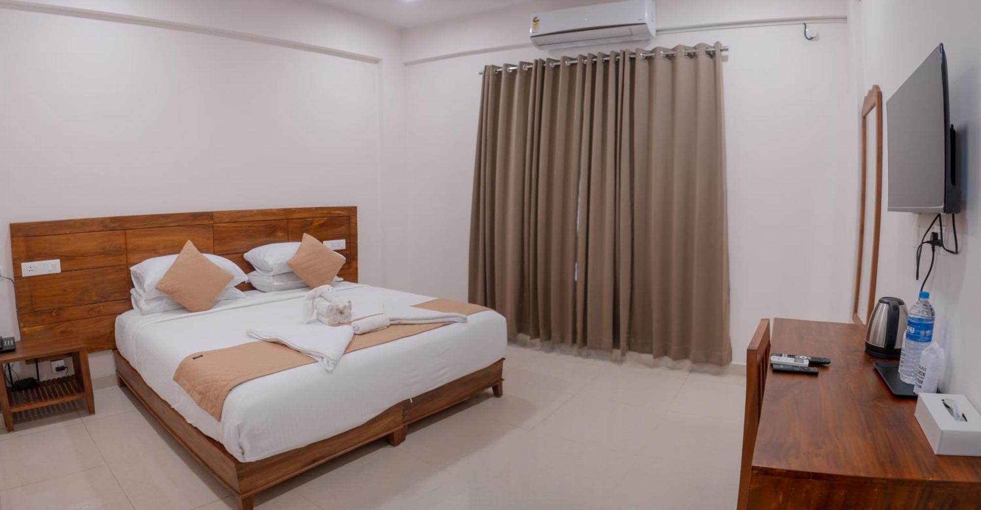 Daffodils Luxury Airport Suites Kochi Dış mekan fotoğraf